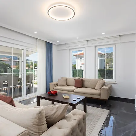 Vista וילה דליאן